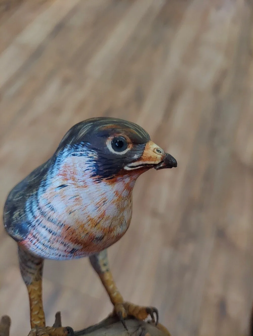 Peregrine Falcon Hand Carved And Painted Glass Eyes Setting On Drift Wood 4.5x6